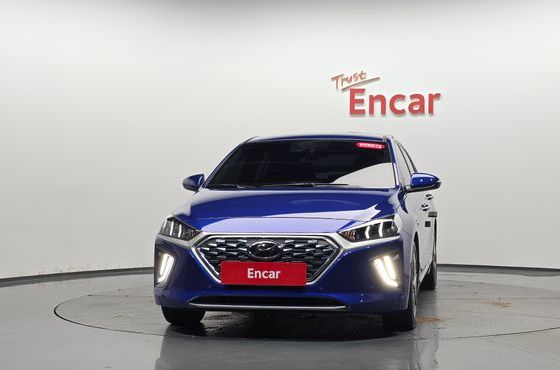 Hyundai Ioniq 1.6 HEV Q — пробег 42 027 км — фото 3 из 5