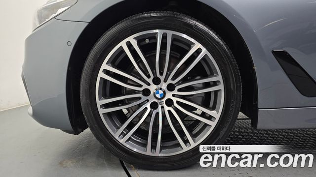 BMW 5-Series из Кореи Encar