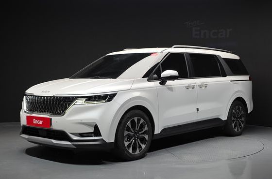 Kia Carnival Gasoline 9-Seater Prestige — пробег 94 675 км — фото 1 из 5