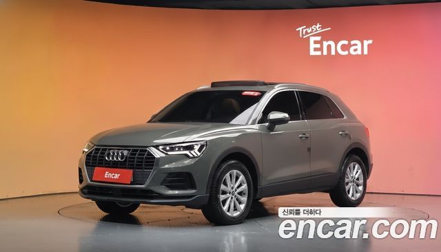 Audi Q3 35 TDI — пробег 17 018 км — фото 1 из 5