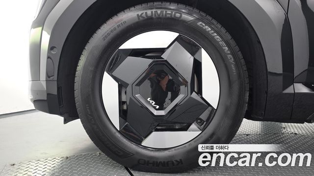 Kia EV9 из Кореи Encar