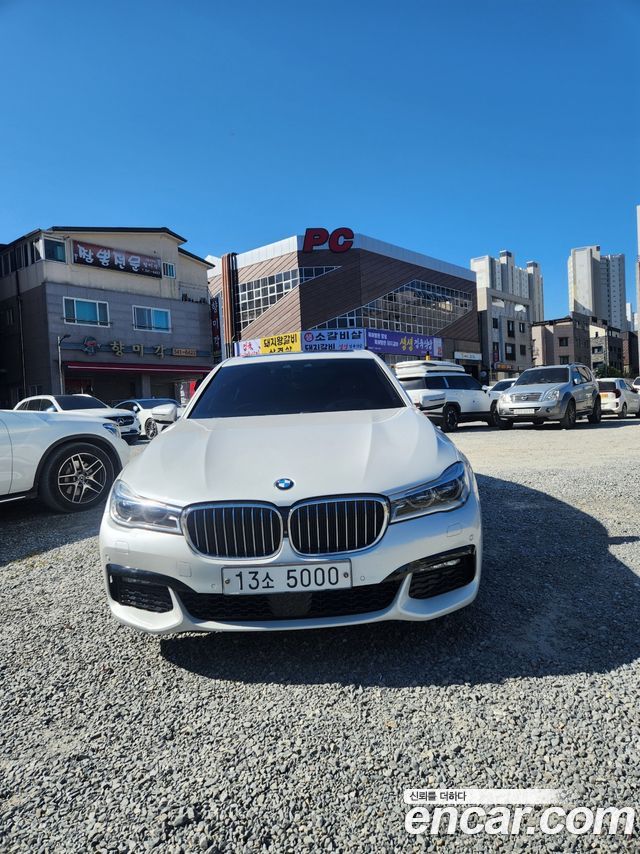 BMW 7-Series 740d xDrive M Sport — пробег 159 980 км — фото 3 из 5