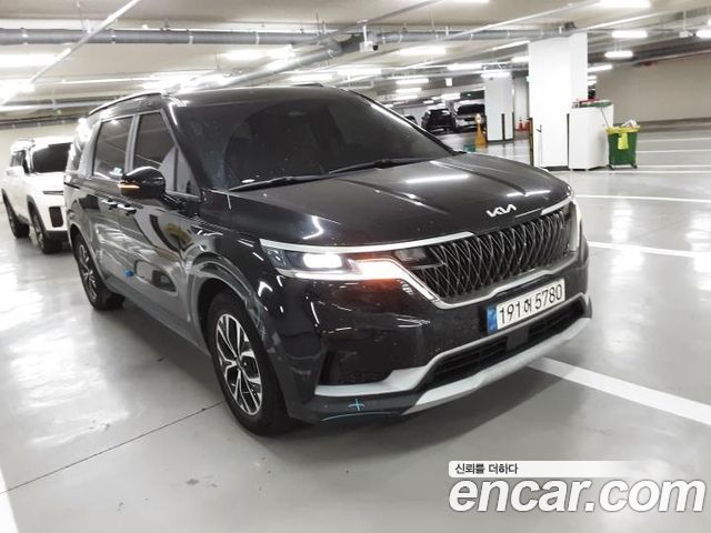 Kia Carnival Diesel 9-Seater Prestige — пробег 131 558 км — фото 2 из 5
