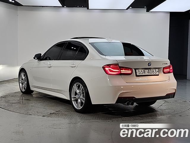 BMW 3-Series 330i M Sport — пробег 107 192 км — фото 3 из 5