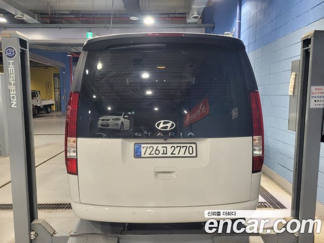 Hyundai Staria из Кореи Encar