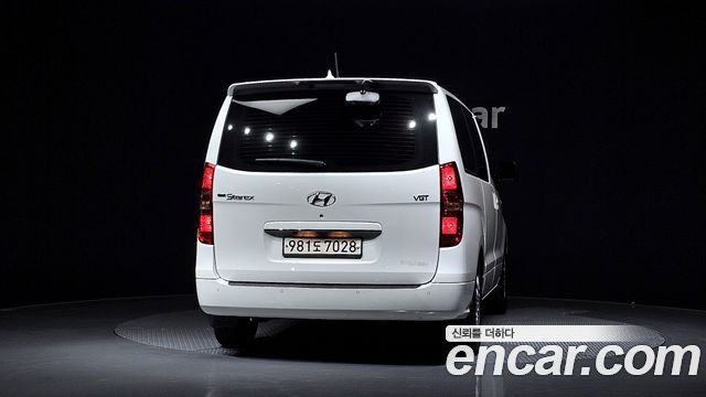 Hyundai Starex Van 5-Seater Modern — пробег 118 274 км — фото 4 из 5
