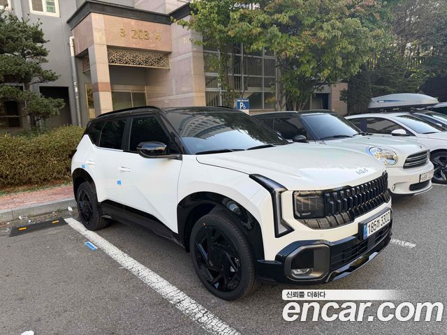 Kia Seltos HEV 1.6 2WD Signature X Line — пробег 193 км — фото 3 из 5