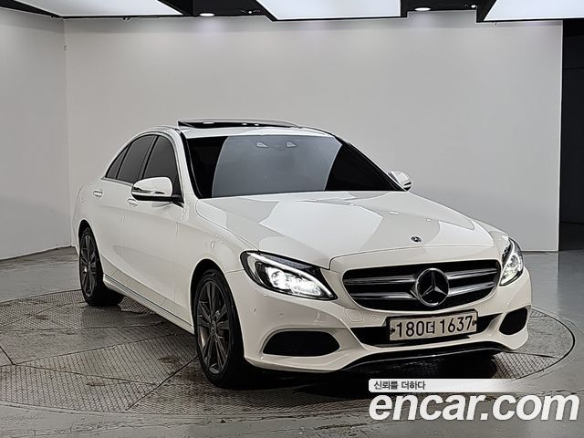 Mercedes-Benz C-Class C220 d Avantgarde — пробег 150 049 км — фото 2 из 5