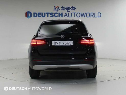 Mercedes-Benz GLC-Class GLC350e 4MATIC Premium — пробег 146 693 км — фото 4 из 5
