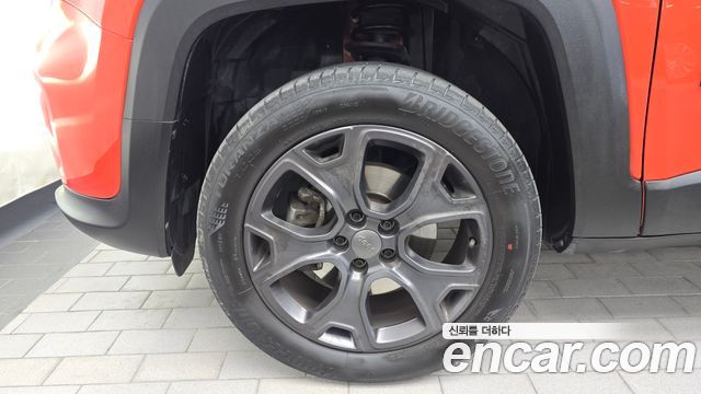 Jeep Renegade 2.4 80th Edition AWD — пробег 32 932 км — фото 5 из 5