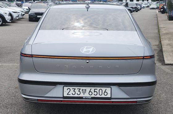 Hyundai Grandeur 3.5 LPG 2WD (Taxi) Deluxe — пробег 83 597 км — фото 4 из 5
