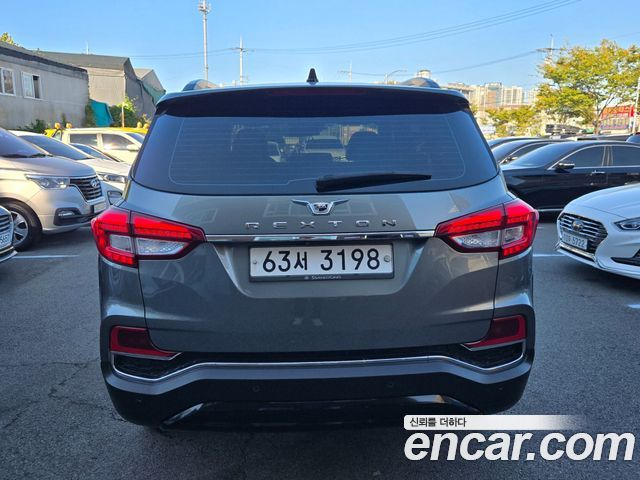 Ssangyong Rexton из Кореи Encar