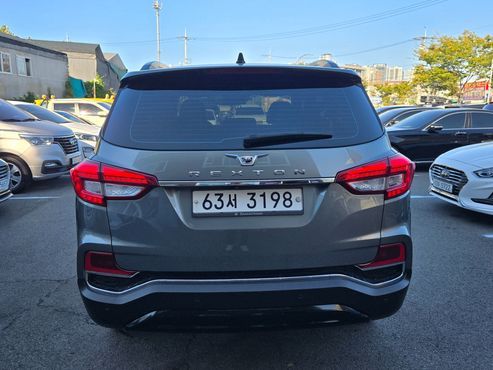 Ssangyong Rexton Diesel 2.2 2WD Majesty — пробег 201 812 км — фото 4 из 5