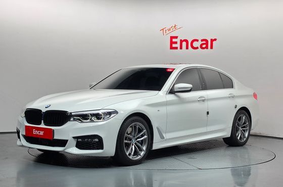 BMW 5-Series 530i M Sport Package Plus — пробег 75 666 км — фото 1 из 5
