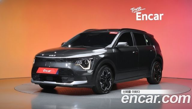 Kia Niro Air — пробег 88 911 км — фото 1 из 5