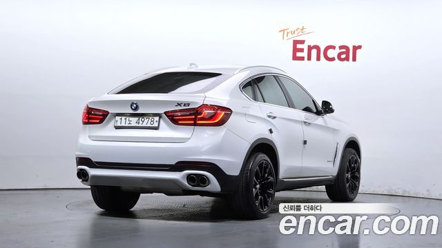 BMW X6 xDrive 30d — пробег 190 402 км — фото 2 из 5