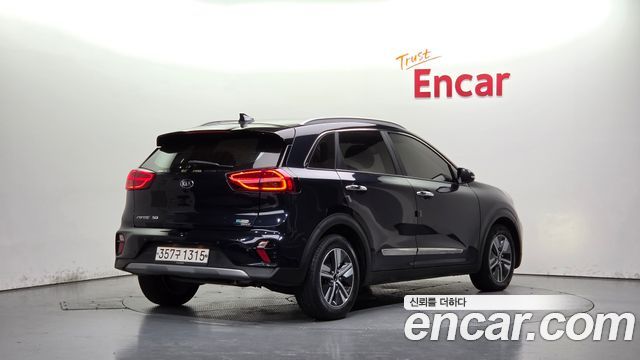 Kia Niro из Кореи Encar
