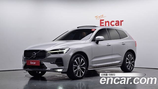 Volvo XC60 B6 Ultimate Bright — пробег 59 885 км — фото 1 из 5