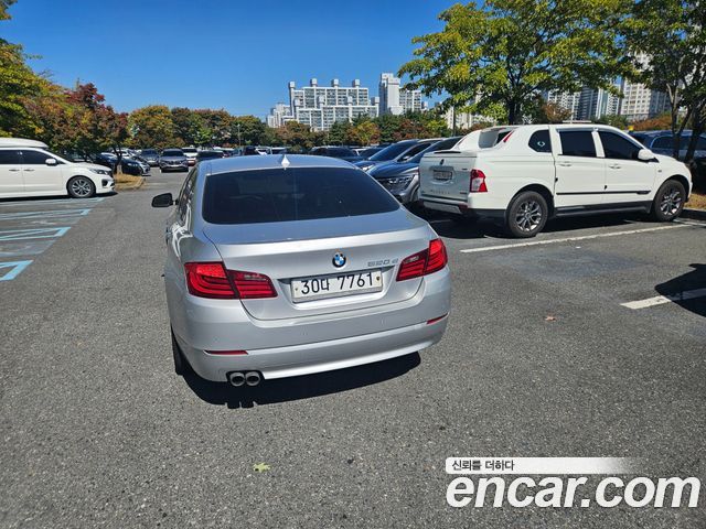 BMW 5-Series 520d — пробег 273 000 км — фото 3 из 5