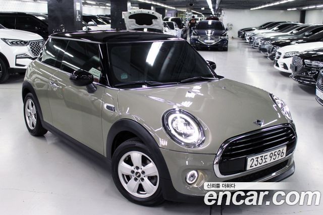 Mini Cooper Standard Third Generation — пробег 42 500 км — фото 1 из 5
