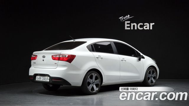 Kia pride 1.6 GDI Sedan Prestige — пробег 80 835 км — фото 2 из 5
