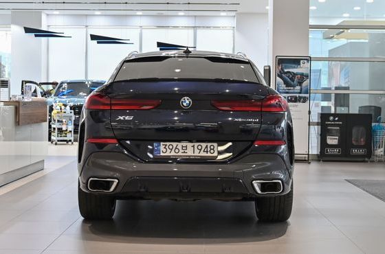 BMW X6 xDrive30d M Sport — пробег 48 352 км — фото 4 из 5