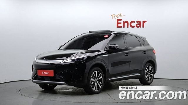 BYD Atto 3 Plus — пробег 3 206 км — фото 1 из 5