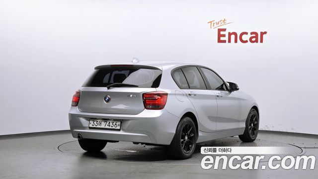 BMW 1-Series 118d Urban Pack1 5Dr — пробег 128 237 км — фото 2 из 5