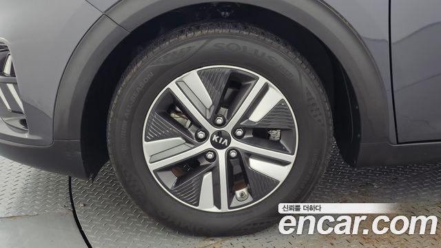 Kia Niro из Кореи Encar