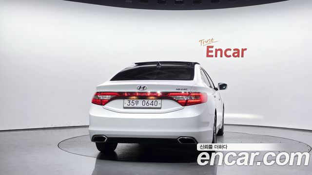 Hyundai Grandeur из Кореи Encar
