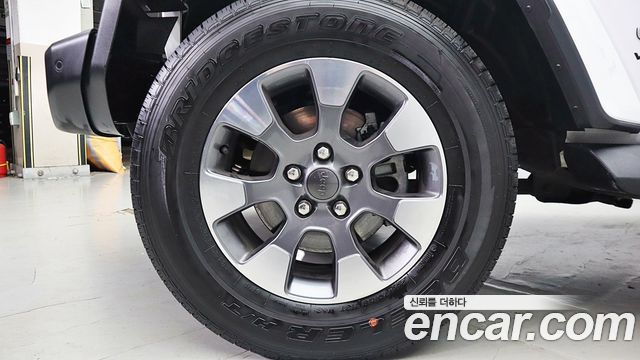 Jeep Wrangler из Кореи Encar