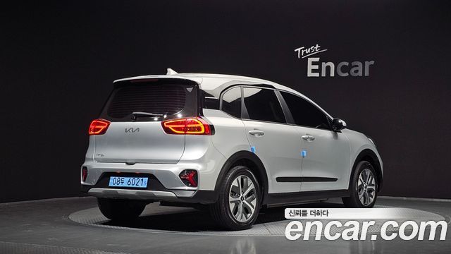 Kia Niro Air — пробег 86 752 км — фото 2 из 5
