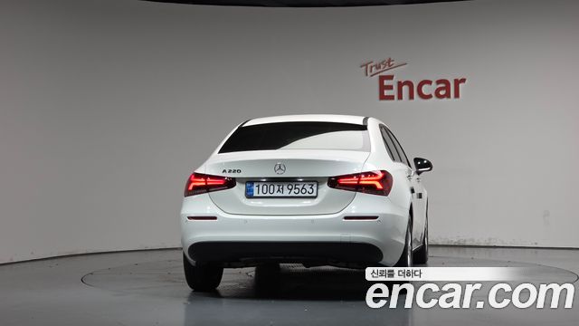 Mercedes-Benz A-Class из Кореи Encar
