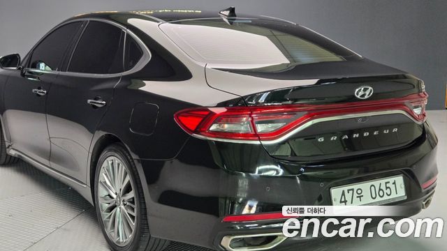 Hyundai Grandeur 3.0 Exclusive — пробег 207 263 км — фото 4 из 5