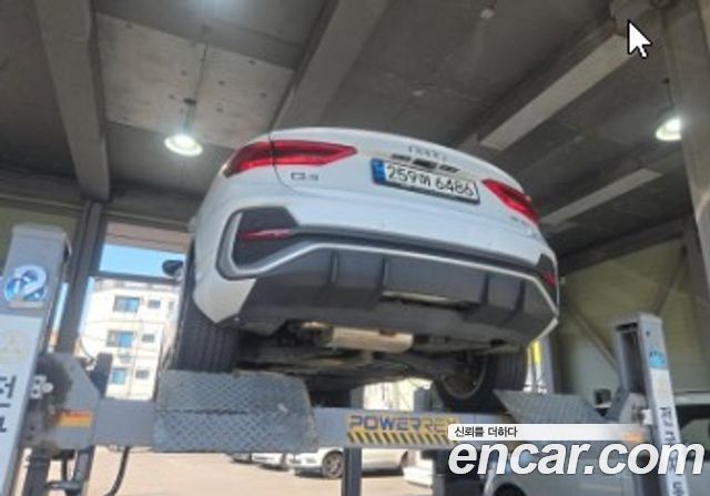 Audi Q3 35 TDI Premium Sportback — пробег 78 829 км — фото 2 из 2