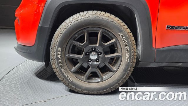 Jeep Renegade 2.4 Limited — пробег 66 270 км — фото 5 из 5