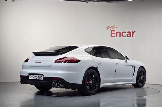 Porsche Panamera 3.6 AWD 970 — пробег 190 060 км — фото 2 из 5
