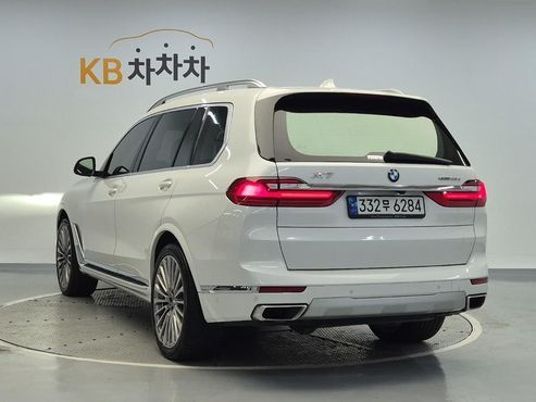 BMW X7 xDrive 40d Design Pure Excellence 6-Seater — пробег 112 490 км — фото 2 из 5
