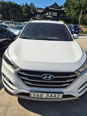 Hyundai Tucson Diesel 2.0 2WD Modern — пробег 140 790 км — фото 1 из 5