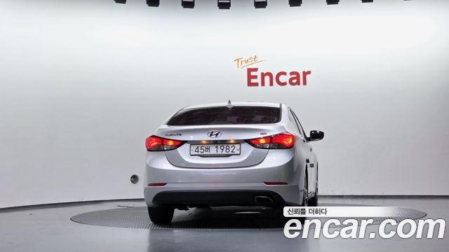Hyundai AVANTE из Кореи Encar