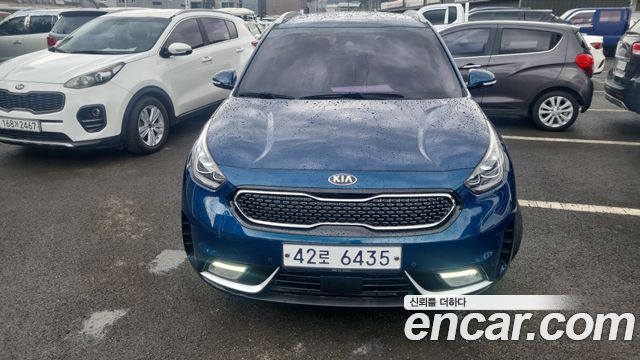 Kia Niro Noblesse — пробег 34 631 км — фото 1 из 5