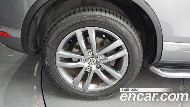 Volkswagen Touareg V6 3.0 TDI Bluemotion 7P5 — пробег 133 776 км — фото 5 из 5