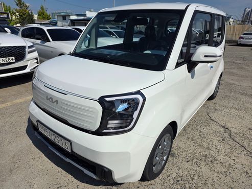 Kia RAY Prestige — пробег 5 км — фото 1 из 5