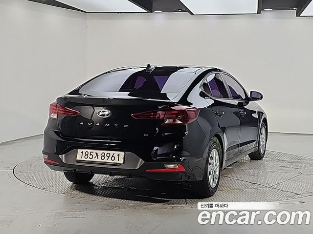 Hyundai AVANTE 1.6 Style — пробег 88 492 км — фото 4 из 5