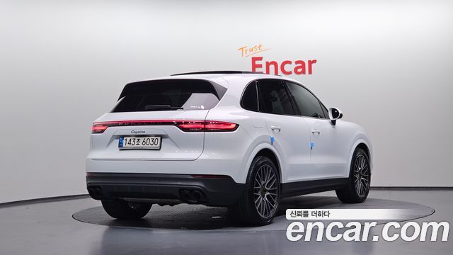 Porsche Cayenne 3.0 — пробег 35 837 км — фото 2 из 5