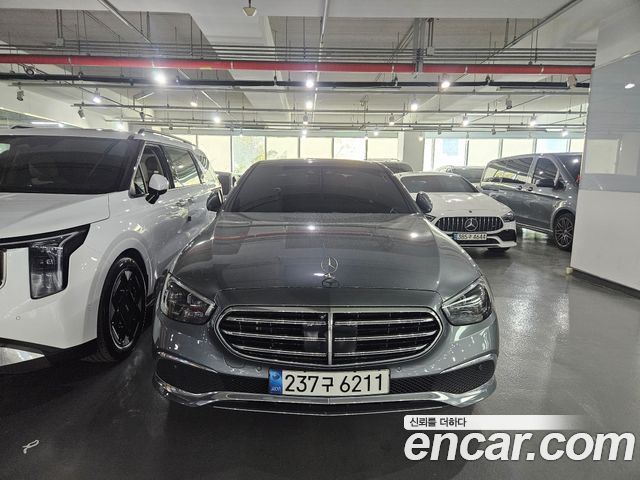 Mercedes-Benz E-Class E300e 4MATIC Exclusive — пробег 76 750 км — фото 1 из 5