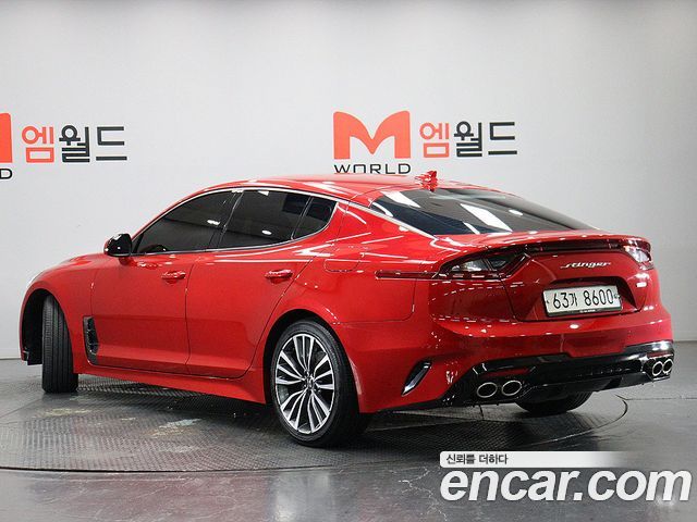 Kia Stinger 2.0 Turbo AWD Platinum — пробег 127 842 км — фото 2 из 5