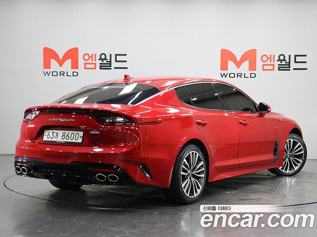 Kia Stinger 2.0 Turbo AWD Platinum — пробег 127 842 км — фото 4 из 5