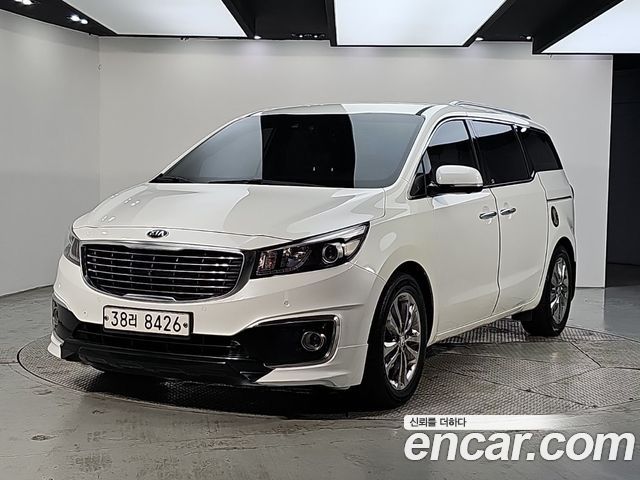 Kia Carnival из Кореи Encar
