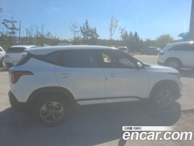 Kia Seltos из Кореи Encar
